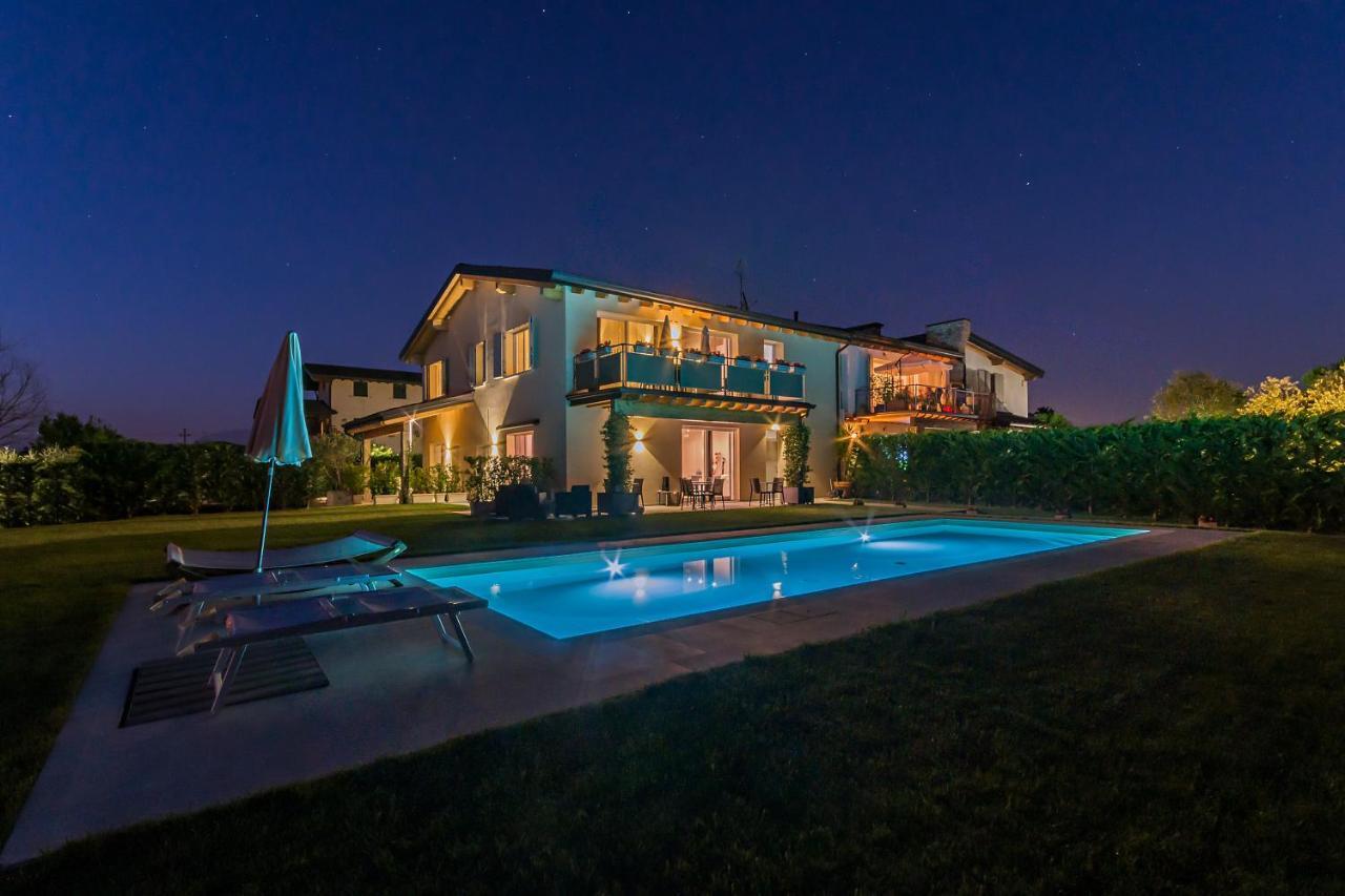 Marylinda Bed and Breakfast Desenzano del Garda Buitenkant foto