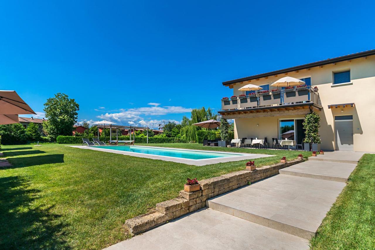 Marylinda Bed and Breakfast Desenzano del Garda Buitenkant foto