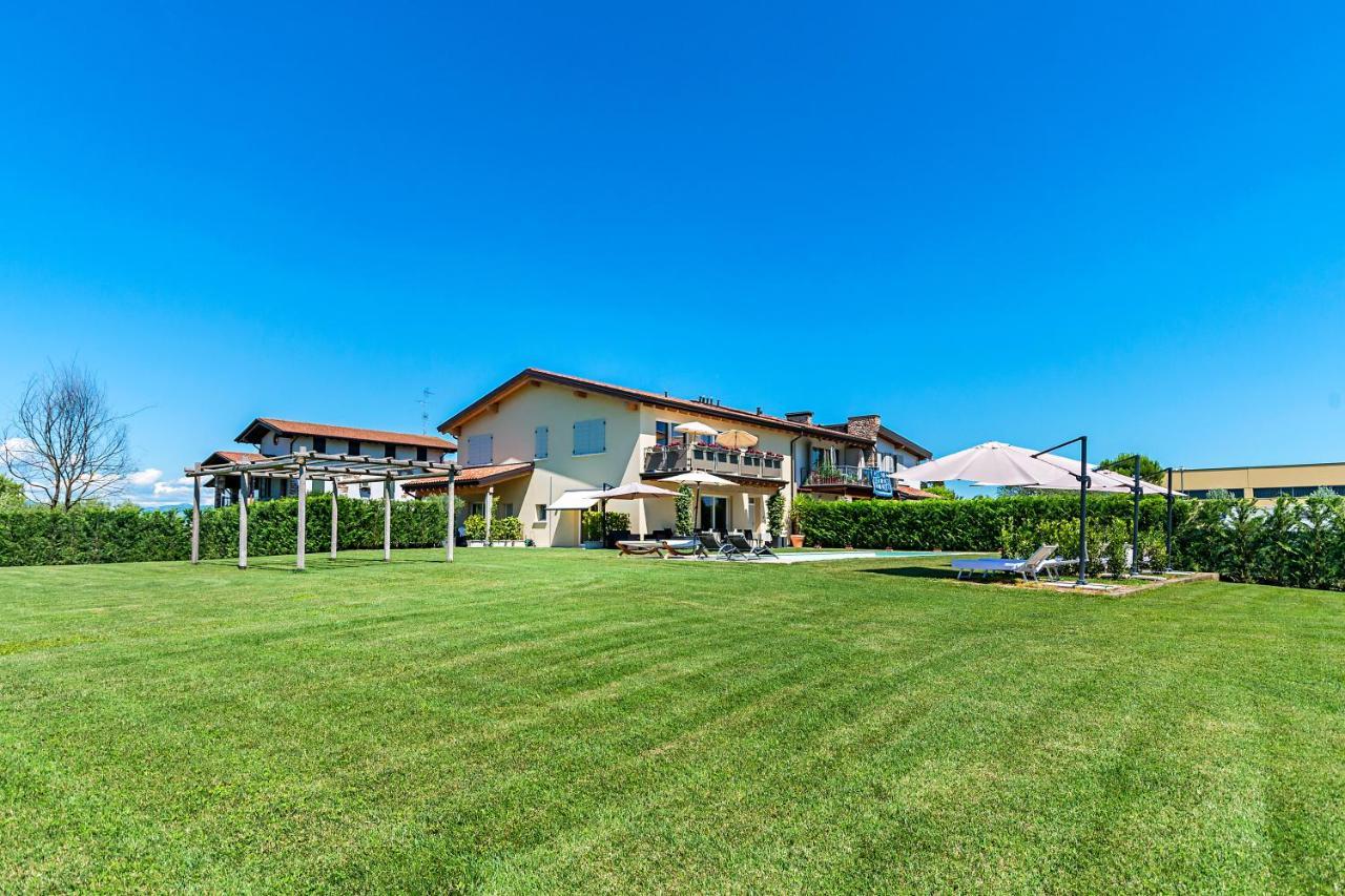 Marylinda Bed and Breakfast Desenzano del Garda Buitenkant foto