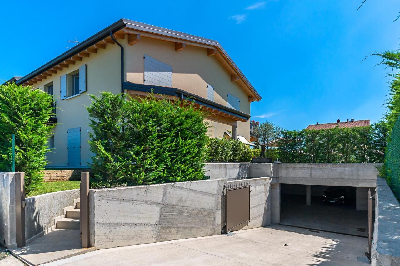 Marylinda Bed and Breakfast Desenzano del Garda Buitenkant foto