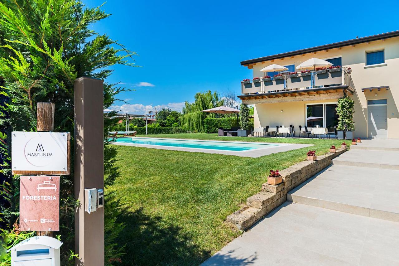 Marylinda Bed and Breakfast Desenzano del Garda Buitenkant foto