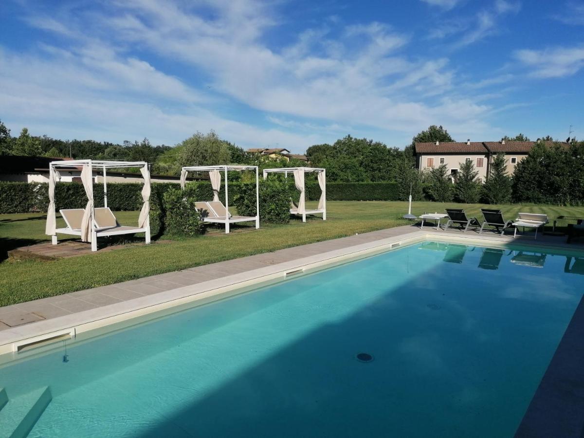 Marylinda Bed and Breakfast Desenzano del Garda Buitenkant foto