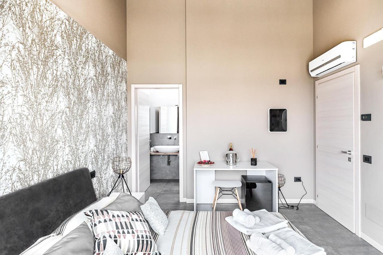 Marylinda Bed and Breakfast Desenzano del Garda Buitenkant foto
