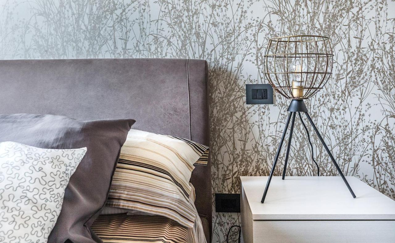 Marylinda Bed and Breakfast Desenzano del Garda Buitenkant foto